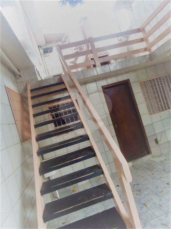 Excelente sobrado a venda na Vila Amália COM terreno de 250 metros quadrados (10x25) 
