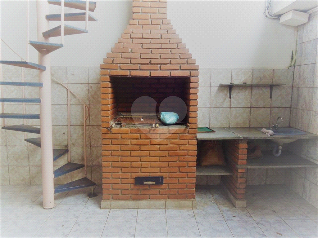 Excelente sobrado a venda na Vila Amália COM terreno de 250 metros quadrados (10x25) 