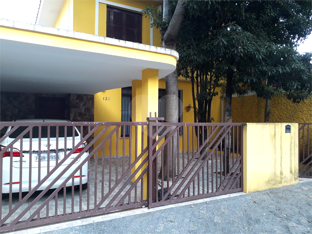 SOBRADO A VENDA NO TREMEMBÉ. TERRENO COM 250M2