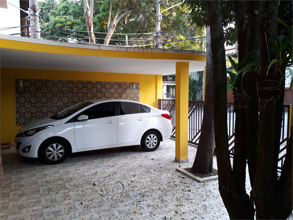 SOBRADO A VENDA NO TREMEMBÉ. TERRENO COM 250M2