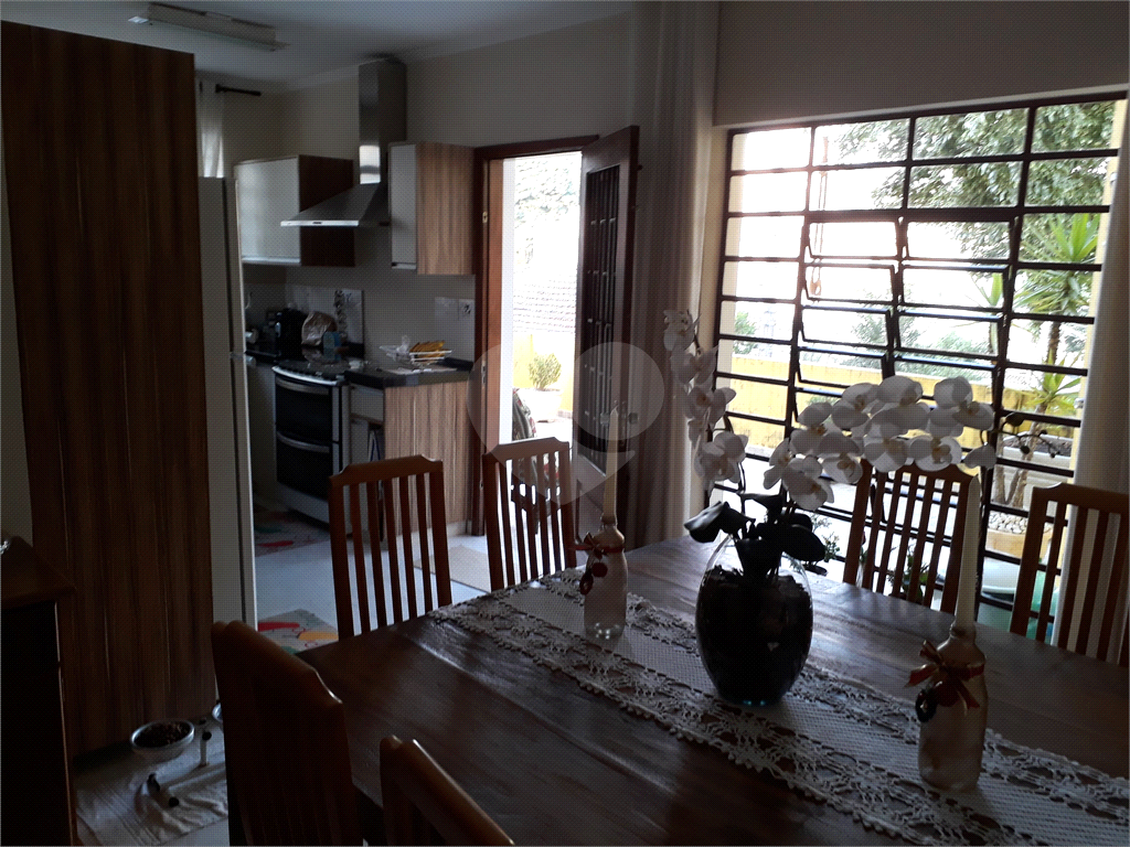 SOBRADO A VENDA NO TREMEMBÉ. TERRENO COM 250M2