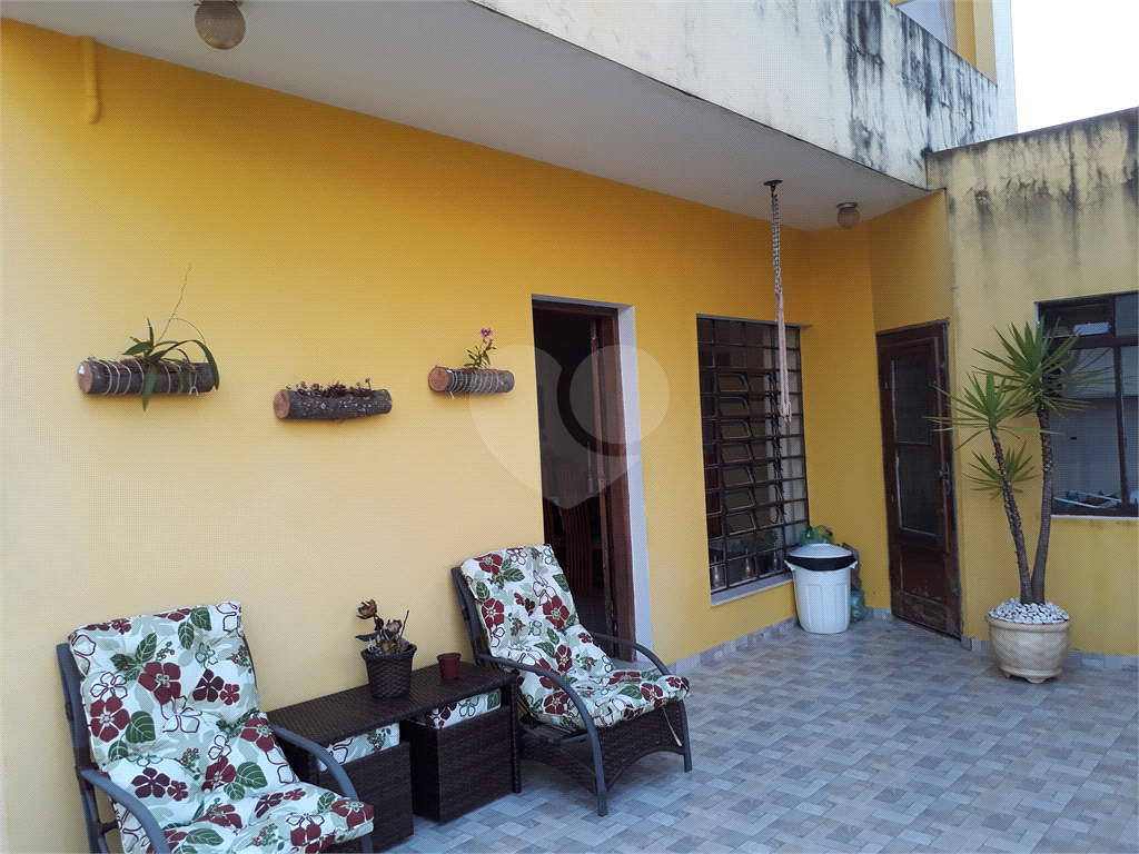 SOBRADO A VENDA NO TREMEMBÉ. TERRENO COM 250M2