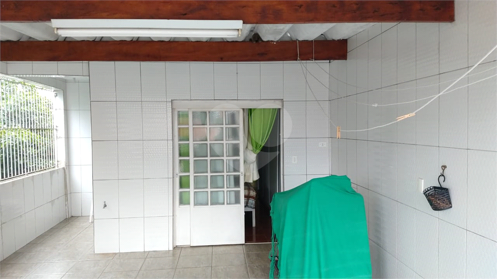 Oportunidade - Sobrado com 4 quartos sendo 1 suíte e 3 vagas no Edu Chaves