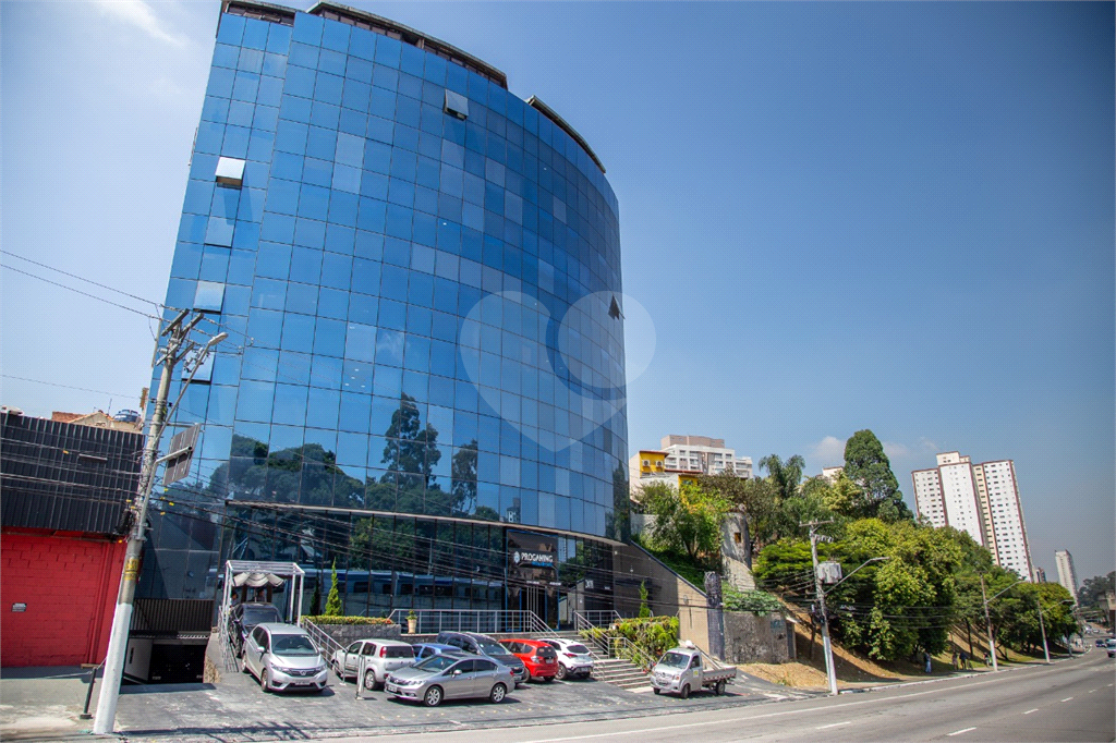 Loja Comercial na Av Luiz Dumont Villares