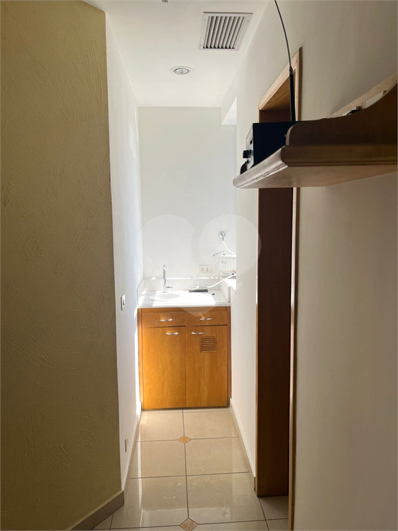 Sala comercial proximo ao metro Santana para venda