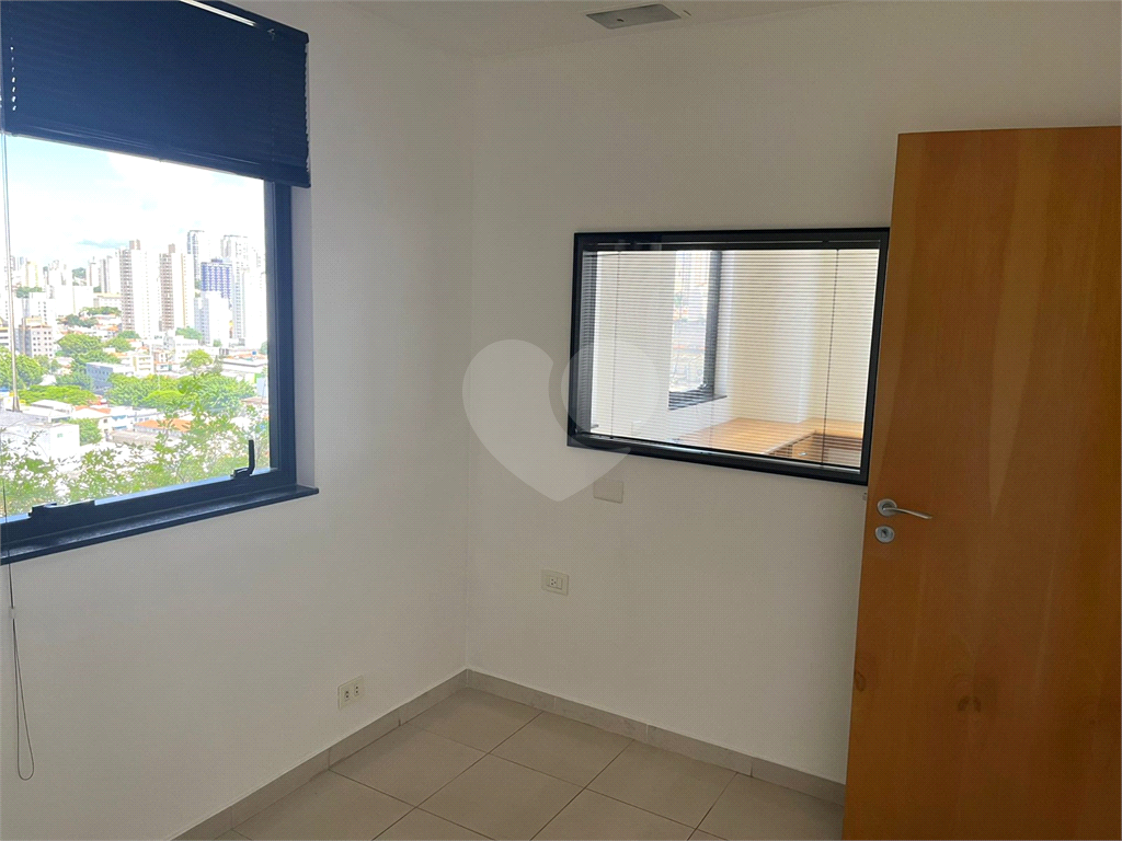 Sala comercial proximo ao metro Santana para venda