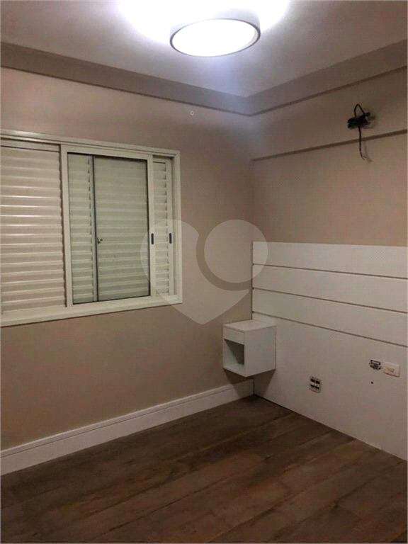 APARTAMENTO em SANTANA