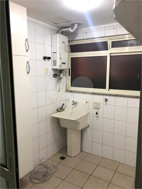 APARTAMENTO em SANTANA