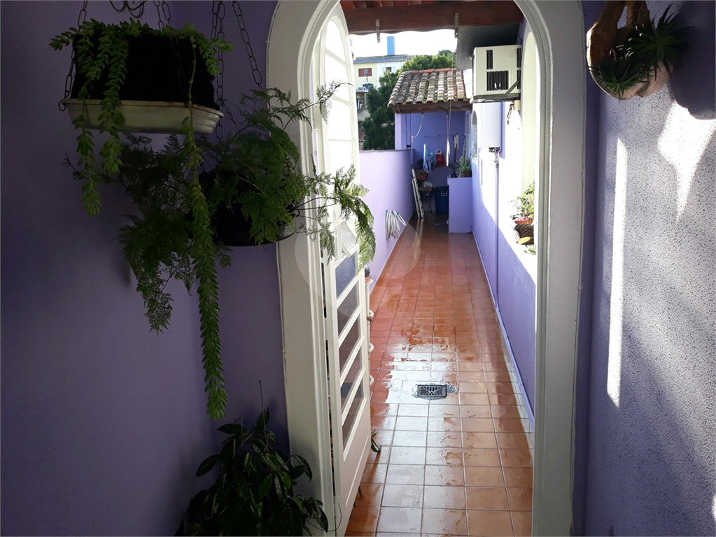 SOBRADO EXCELENTE A VENDA NO TUCURUVI, COM 3 DORMS (1 SUÍTE) E 4 VAGAS DE GARAGEM