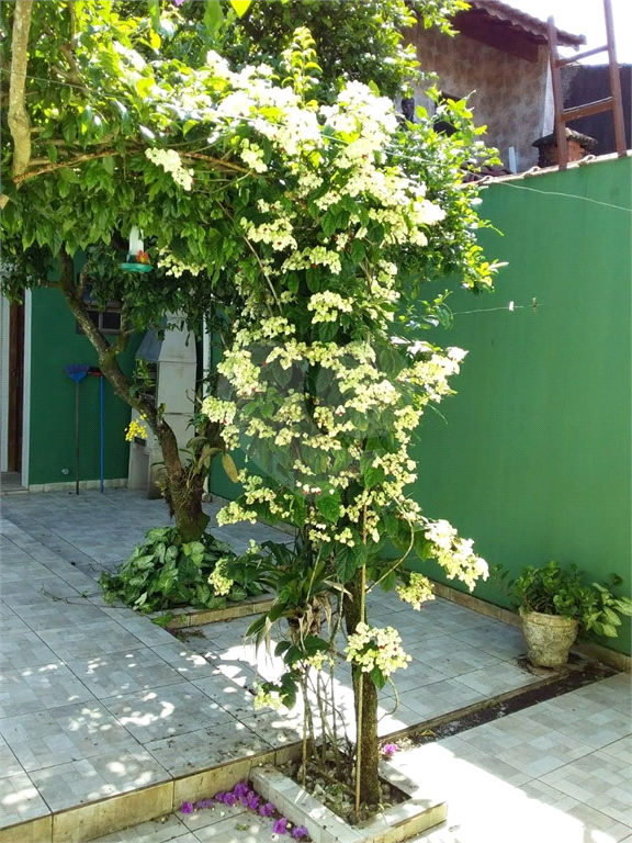 Casa em Mongaguá - Permuta em Ap ou Casa em SP 