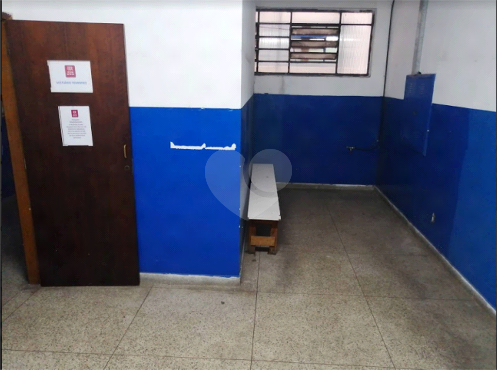 Bairro do Brás Prédio Inteiro à venda e locação com 6 Andares 1720 m² Térreo para Lojas!!