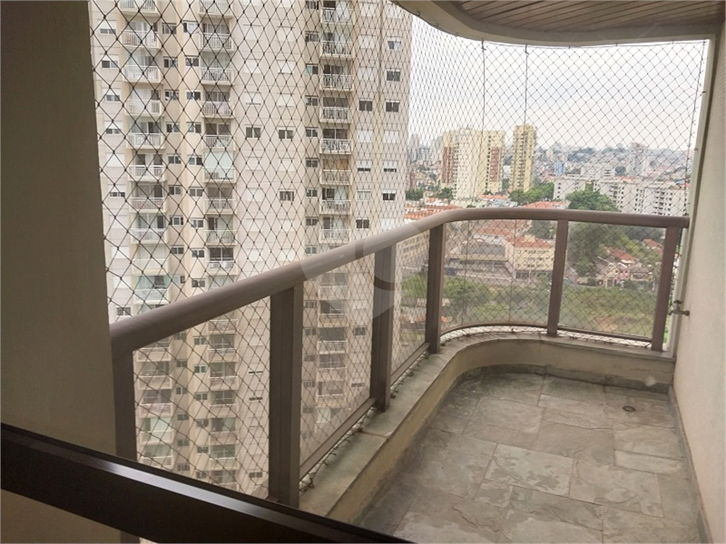Apartamento localizado em Santana, bairro nobre da Zona Norte de São Paulo.