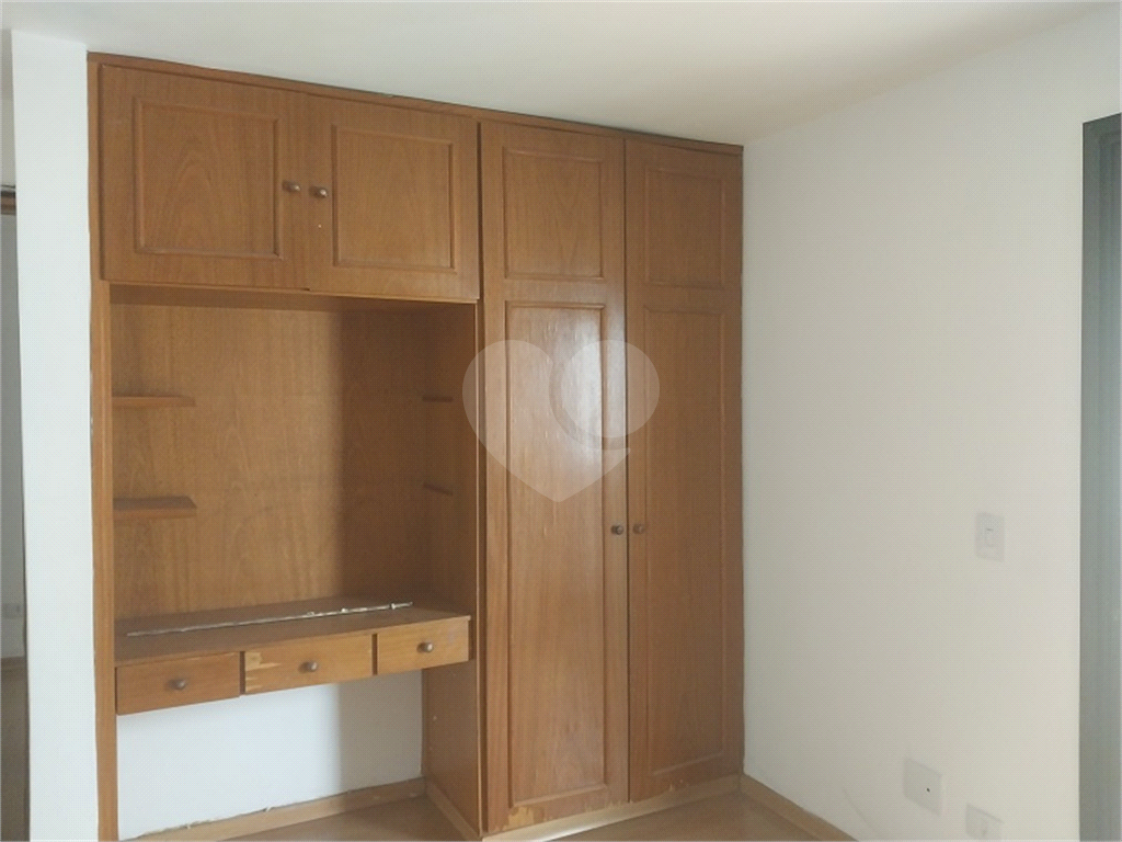 Apartamento localizado em Santana, bairro nobre da Zona Norte de São Paulo.