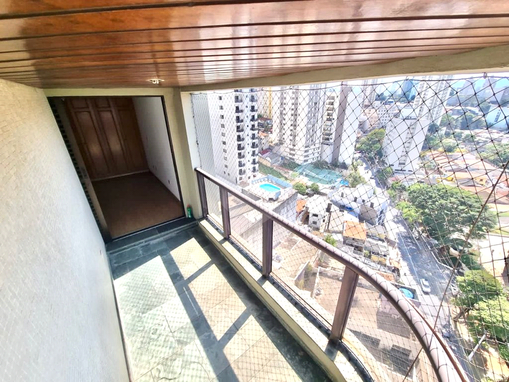 Apartamento localizado em Santana, bairro nobre da Zona Norte de São Paulo.