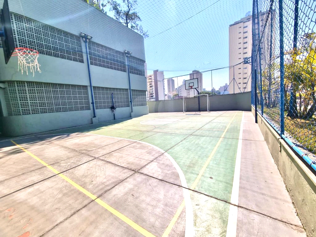 Apartamento localizado em Santana, bairro nobre da Zona Norte de São Paulo.