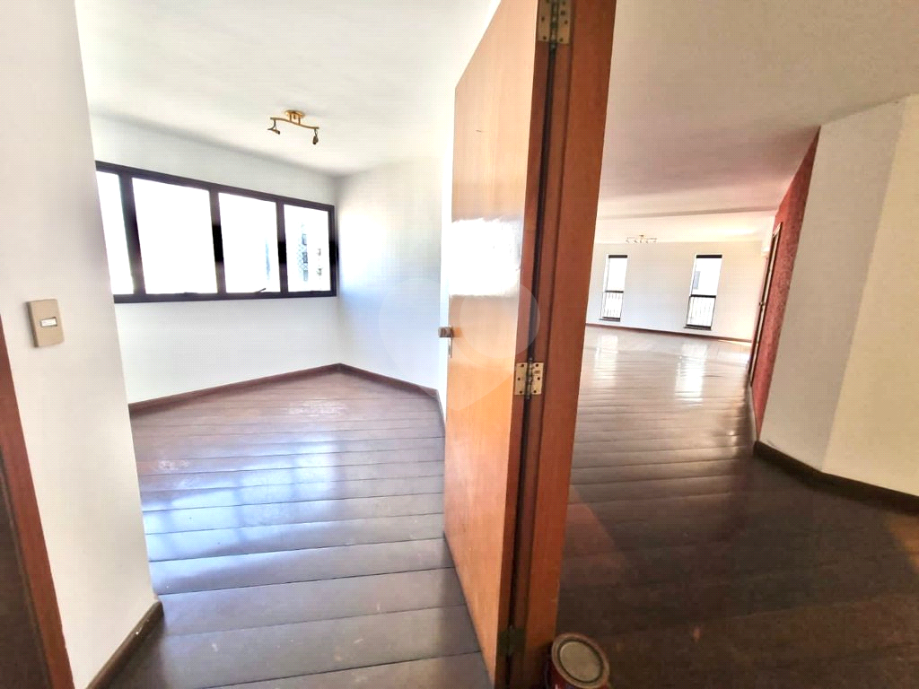 Apartamento localizado em Santana, bairro nobre da Zona Norte de São Paulo.