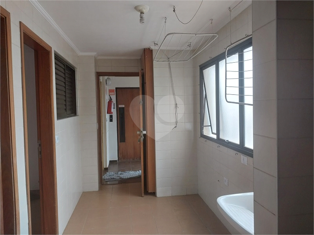 Apartamento localizado em Santana, bairro nobre da Zona Norte de São Paulo.