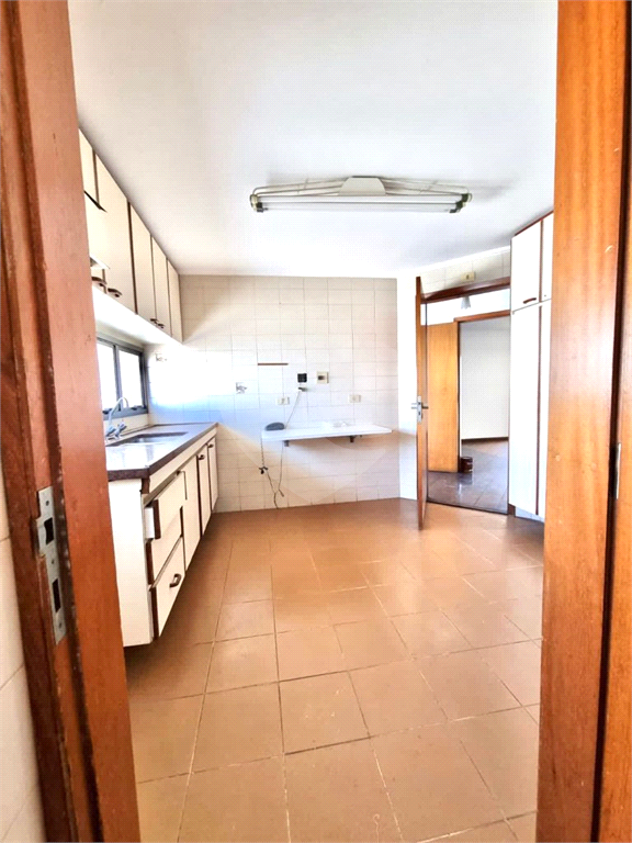 Apartamento localizado em Santana, bairro nobre da Zona Norte de São Paulo.