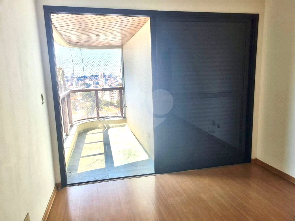 Apartamento localizado em Santana, bairro nobre da Zona Norte de São Paulo.