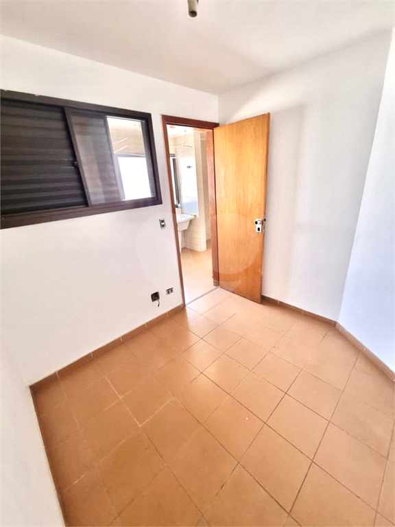 Apartamento localizado em Santana, bairro nobre da Zona Norte de São Paulo.