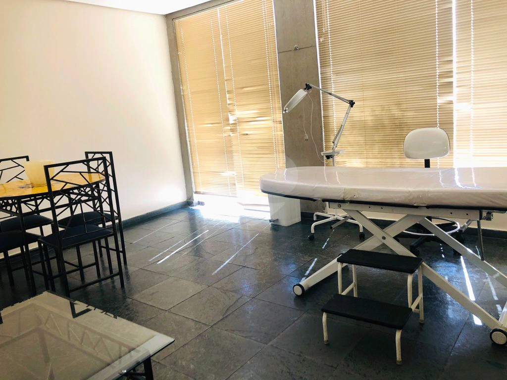 Apartamento localizado em Santana, bairro nobre da Zona Norte de São Paulo.