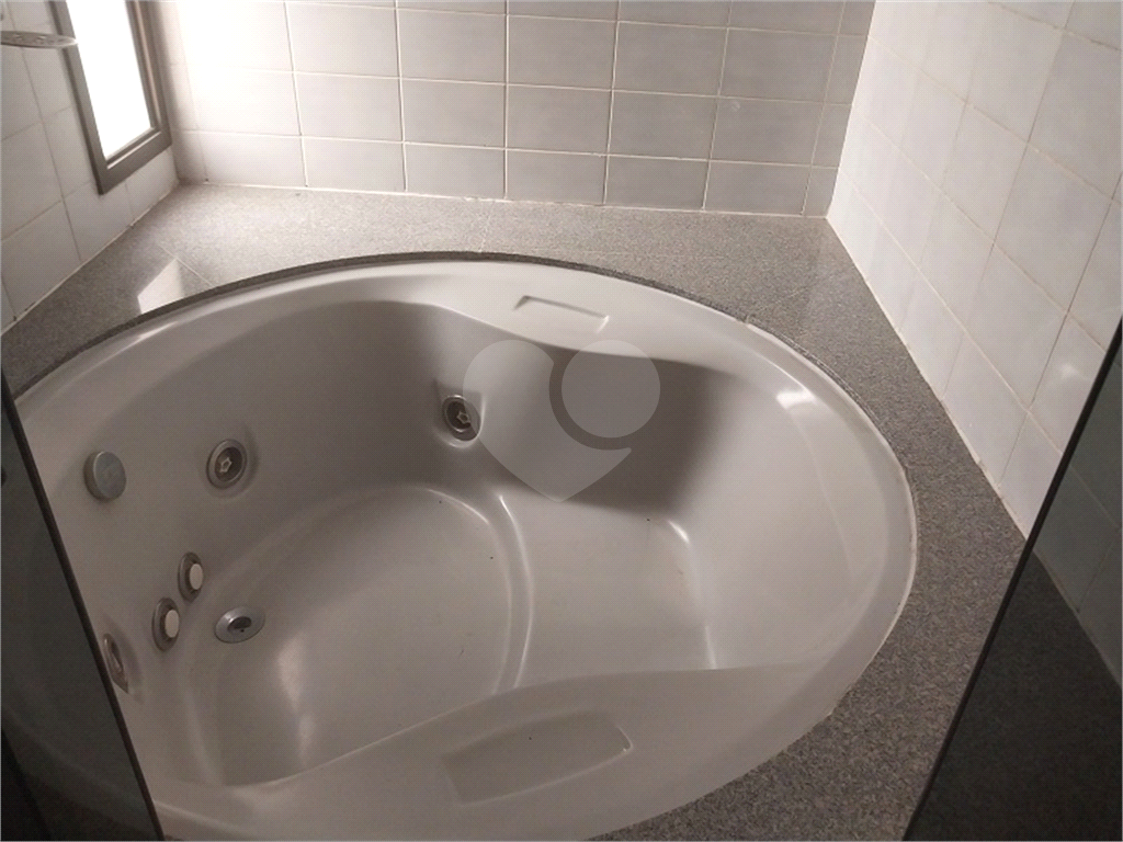 Apartamento localizado em Santana, bairro nobre da Zona Norte de São Paulo.