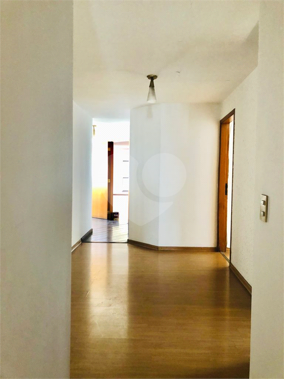 Apartamento localizado em Santana, bairro nobre da Zona Norte de São Paulo.