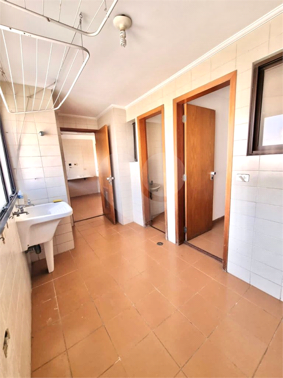 Apartamento localizado em Santana, bairro nobre da Zona Norte de São Paulo.