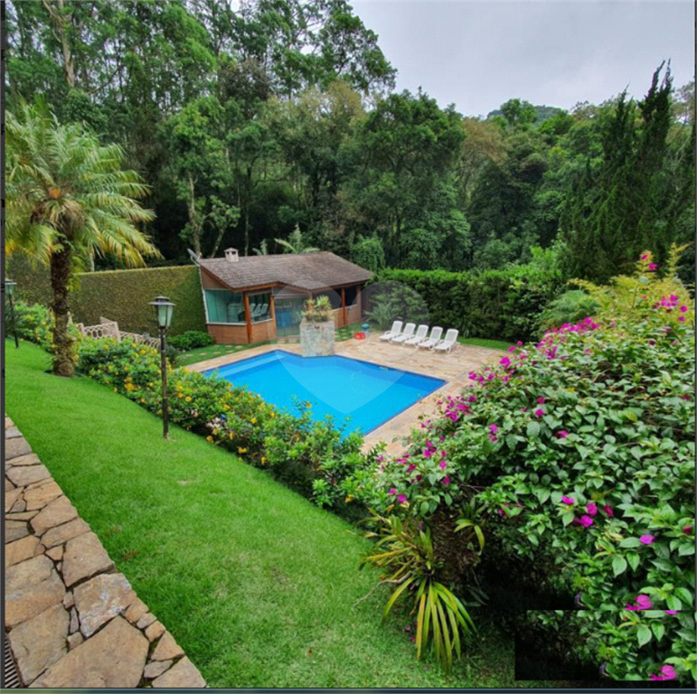 Serra da Cantareira linda casa no Condomínio Parque Imperial com construção sólida e de  alto nível!!
