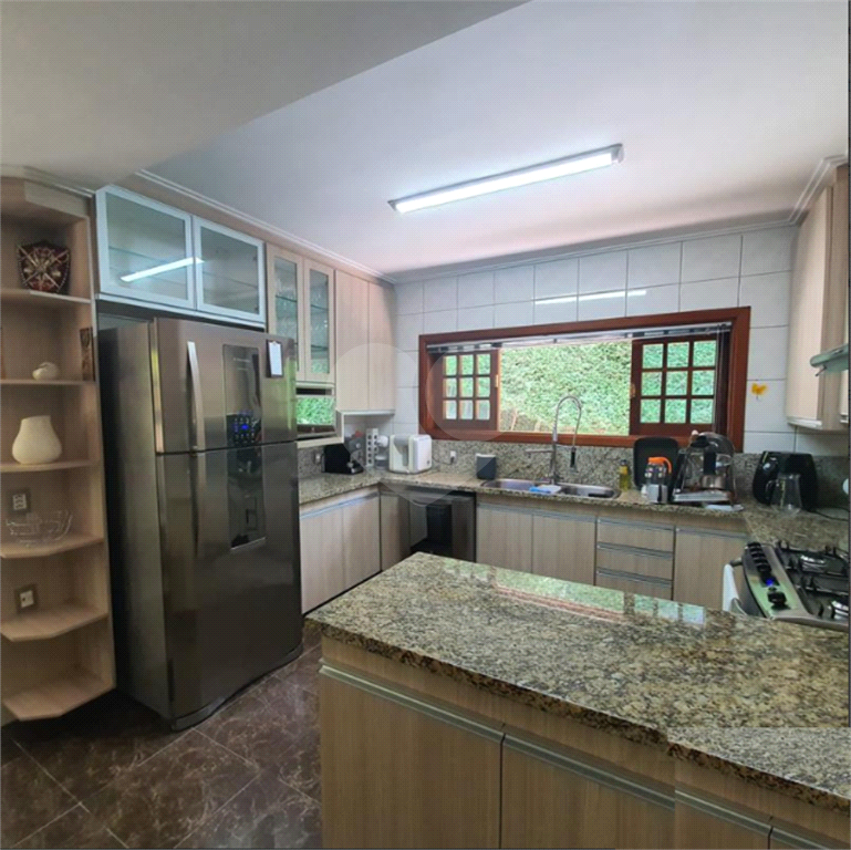 Serra da Cantareira linda casa no Condomínio Parque Imperial com construção sólida e de  alto nível!!