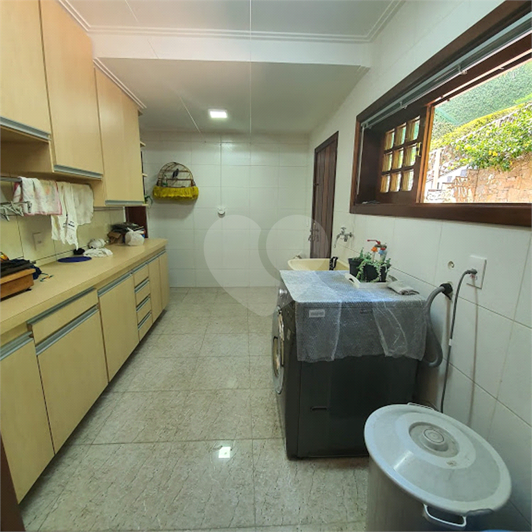 Serra da Cantareira linda casa no Condomínio Parque Imperial com construção sólida e de  alto nível!!