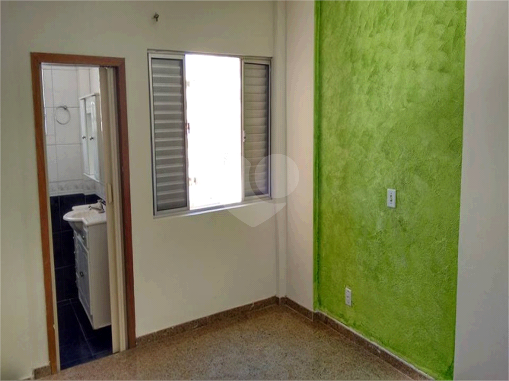 APARTAMENTO em BARRA FUNDA