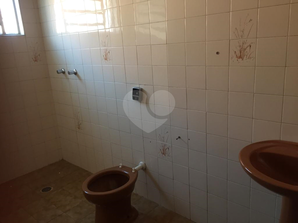 Casa totalmente reformada, pronta para morar