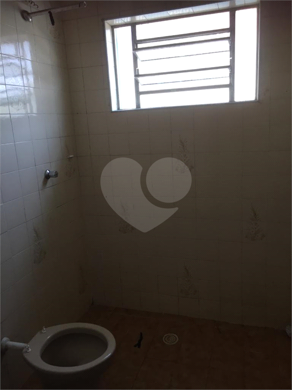 Casa totalmente reformada, pronta para morar