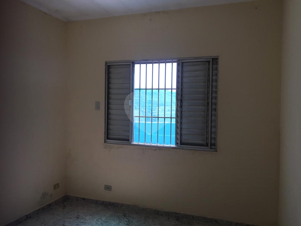 Casa totalmente reformada, pronta para morar