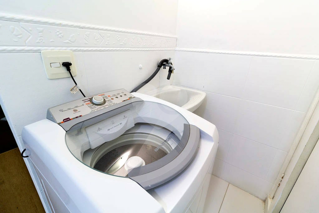 APARTAMENTO em POMPÉIA