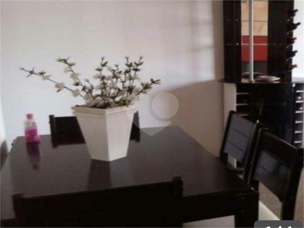APARTAMENTO em POMPÉIA