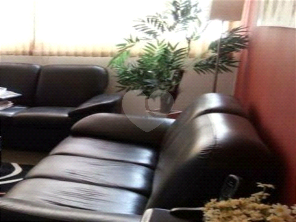 APARTAMENTO em POMPÉIA