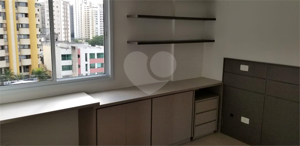 Apartamento à venda com 1 quarto, 42m² - Foto 13