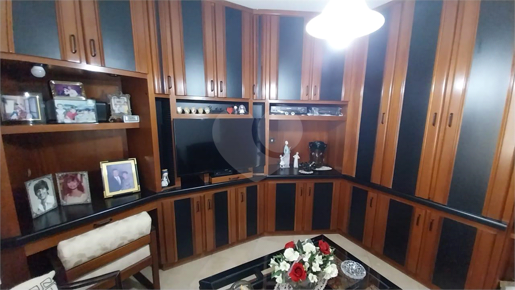 APARTAMENTO em SANTANA
