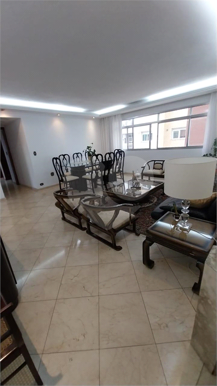 APARTAMENTO em SANTANA