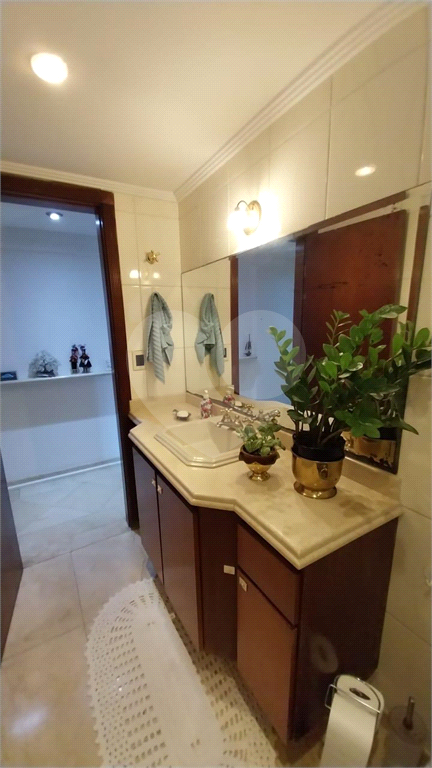 APARTAMENTO em SANTANA