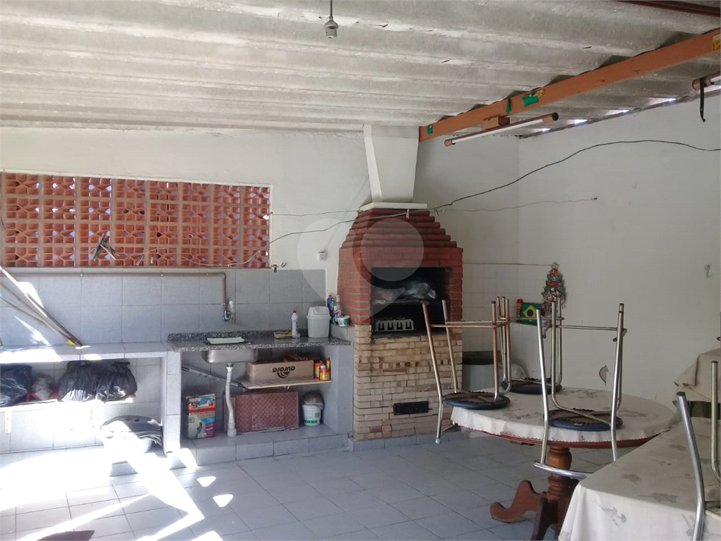 casa terrea- terreno 20 metros de frente x 30 