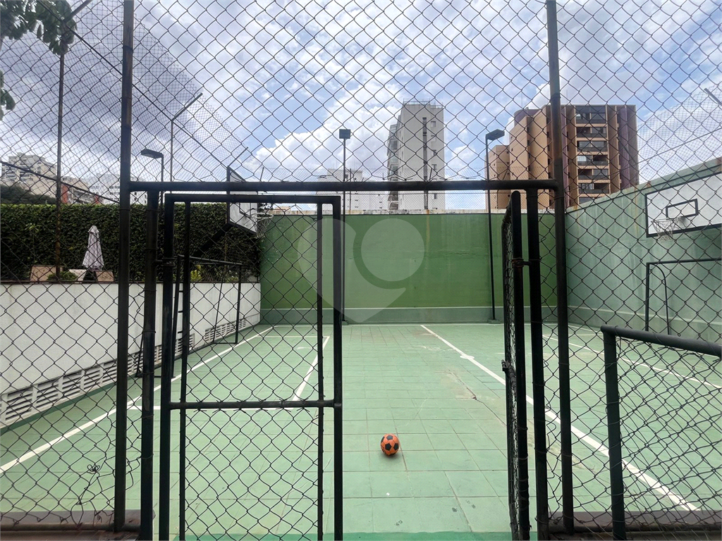 Apartamento Lindo e Reformado na Avenida Bras Leme !