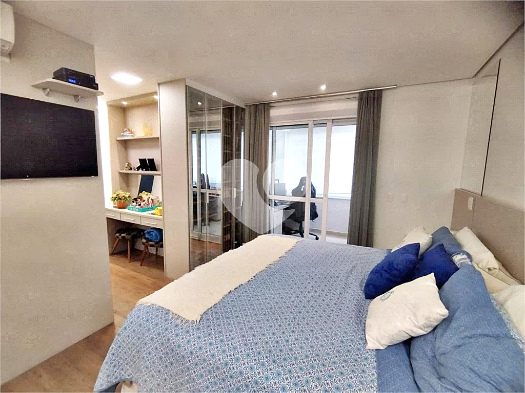 Apartamento à venda com 3 quartos, 206m² - Foto 22