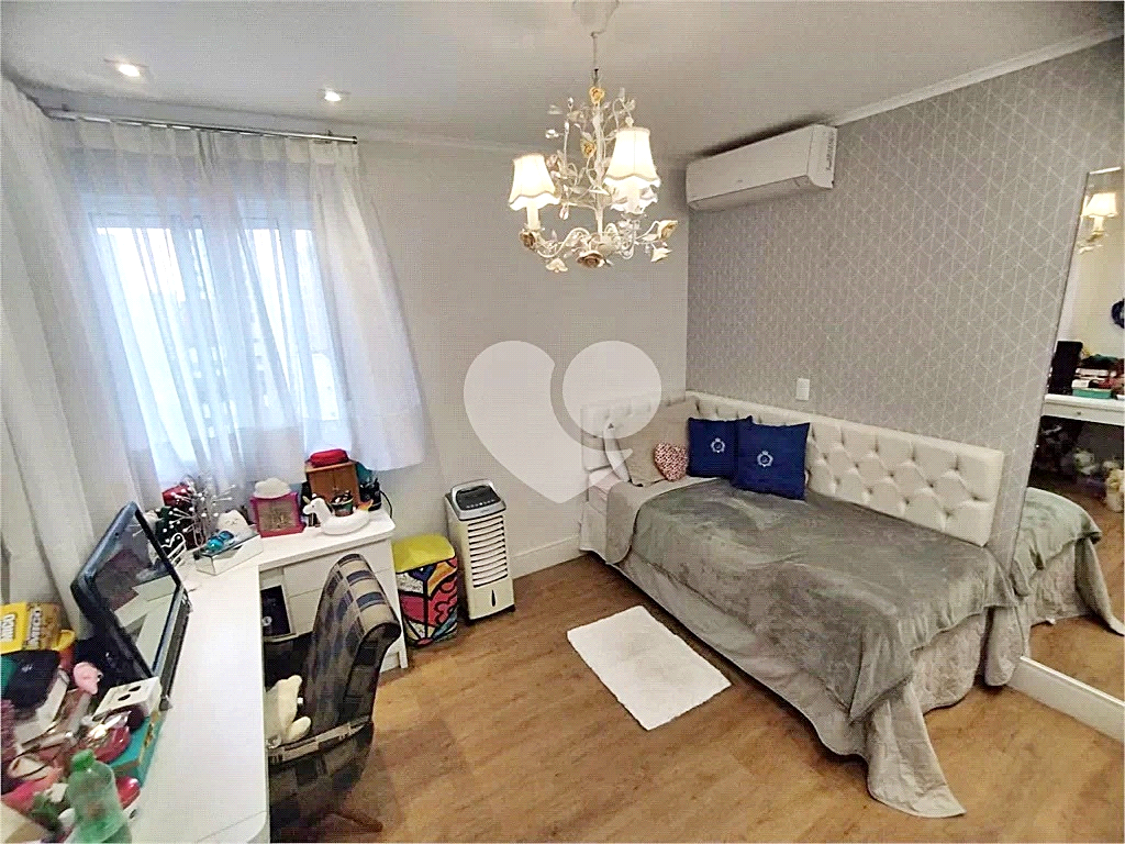 Apartamento à venda com 3 quartos, 206m² - Foto 26