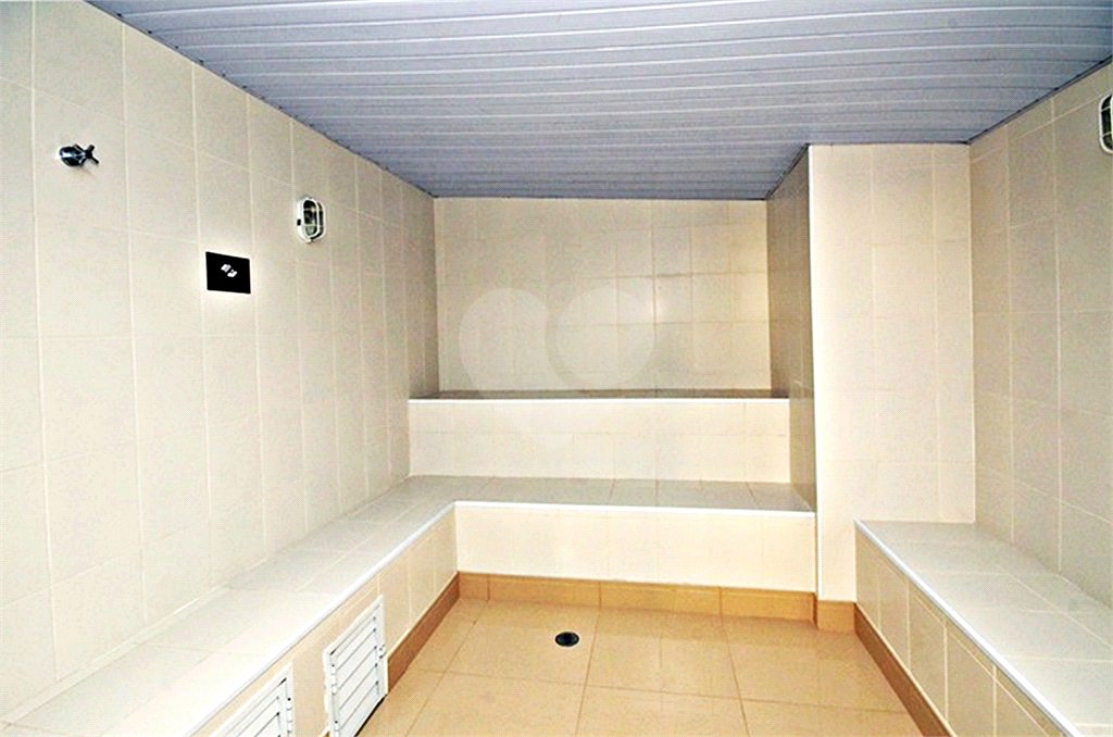 Apartamento à venda com 3 quartos, 206m² - Foto 41