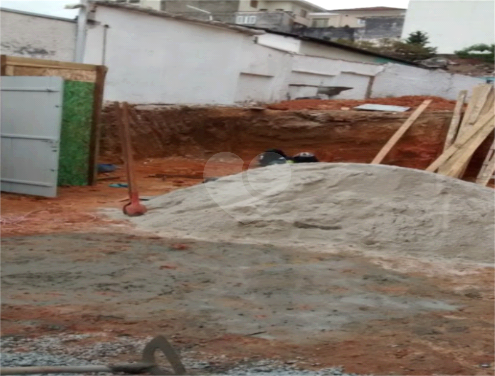 terreno com terraplanagem executada