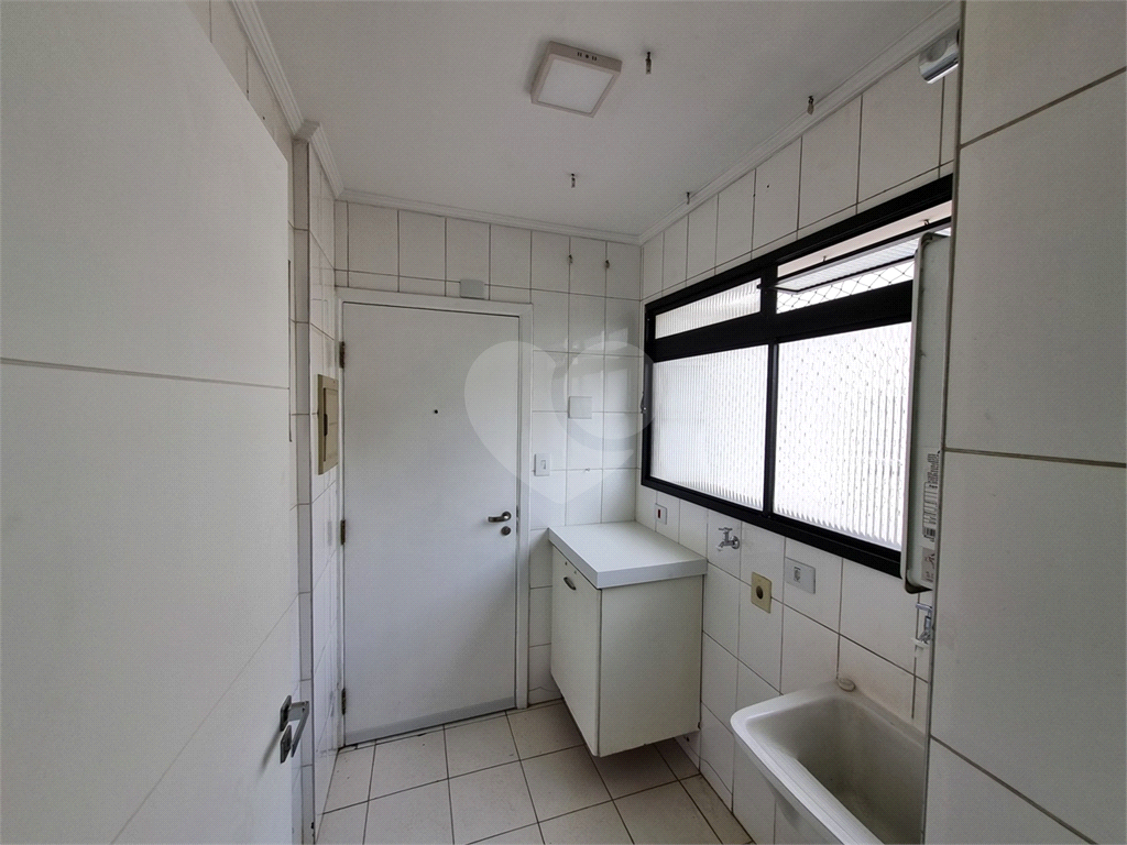 APARTAMENTO em SANTANA