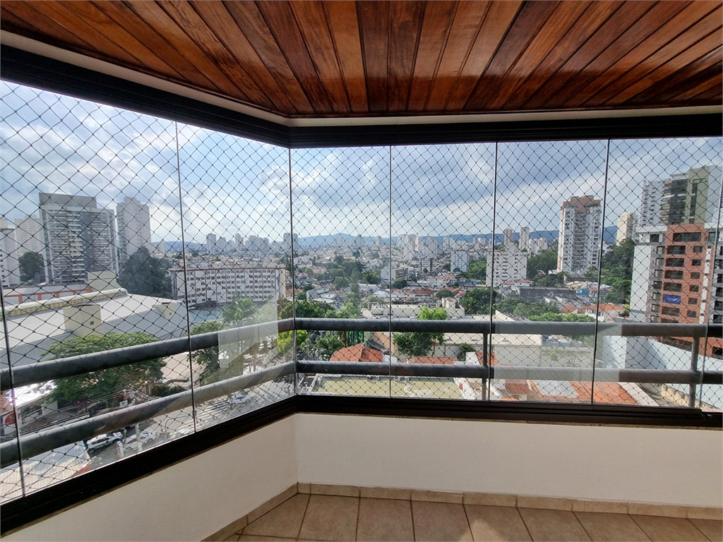 APARTAMENTO em SANTANA